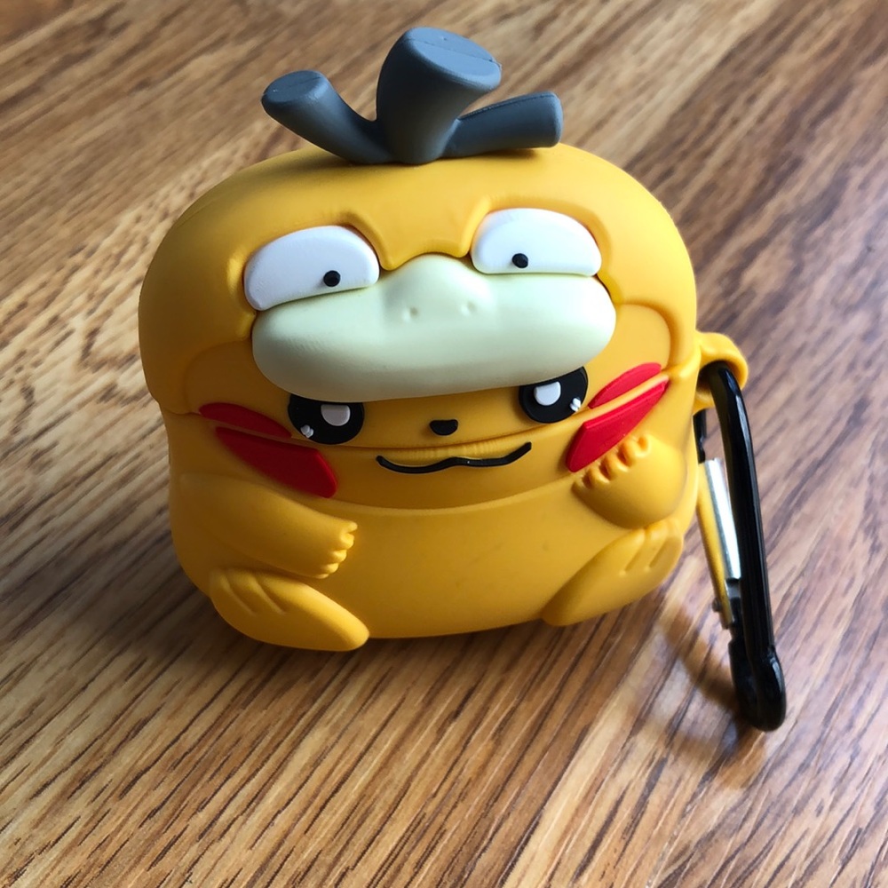 Pokémon Pikachu AirPods Pro Case NWOT